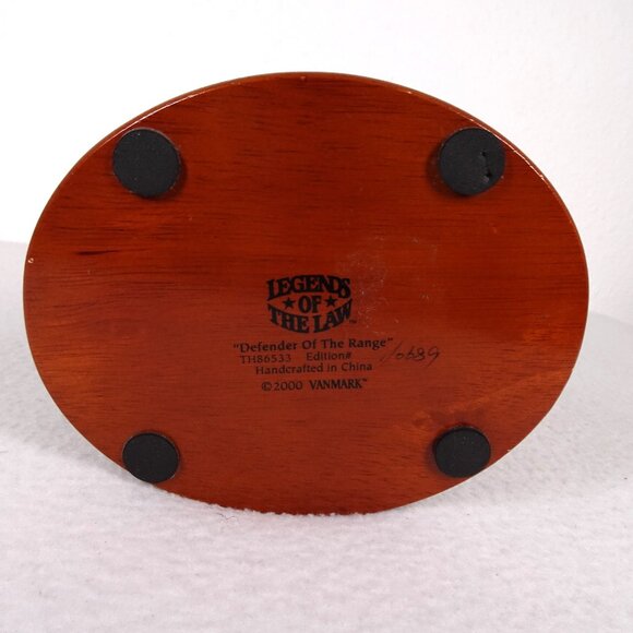 Vintage Vanmark Cowboy Statue Legends of the Law "Defender of the Range" 1/0689 - Picture 10 of 16